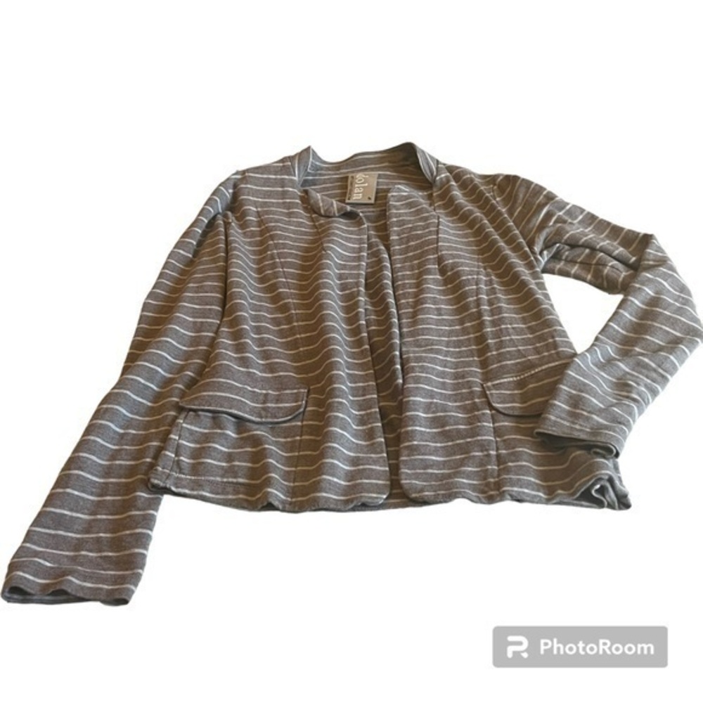 Gray and white Dolan anthropologie business blazer comfy coat